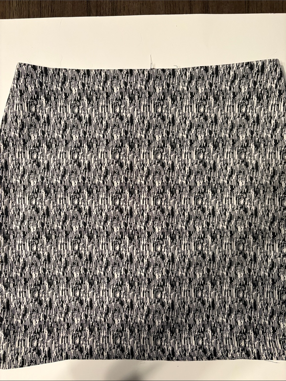 Black & White Patterned Women's Pencil Mini Skirt
